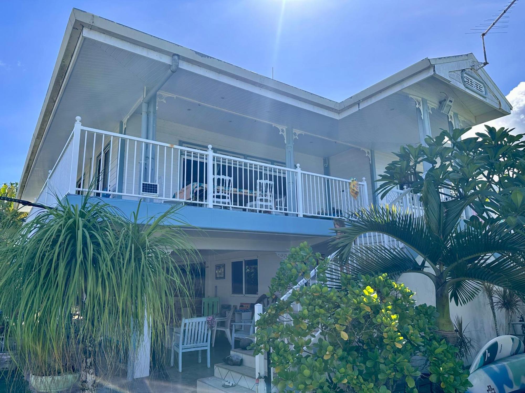 Meri Lodge Huahine Fare Exterior foto