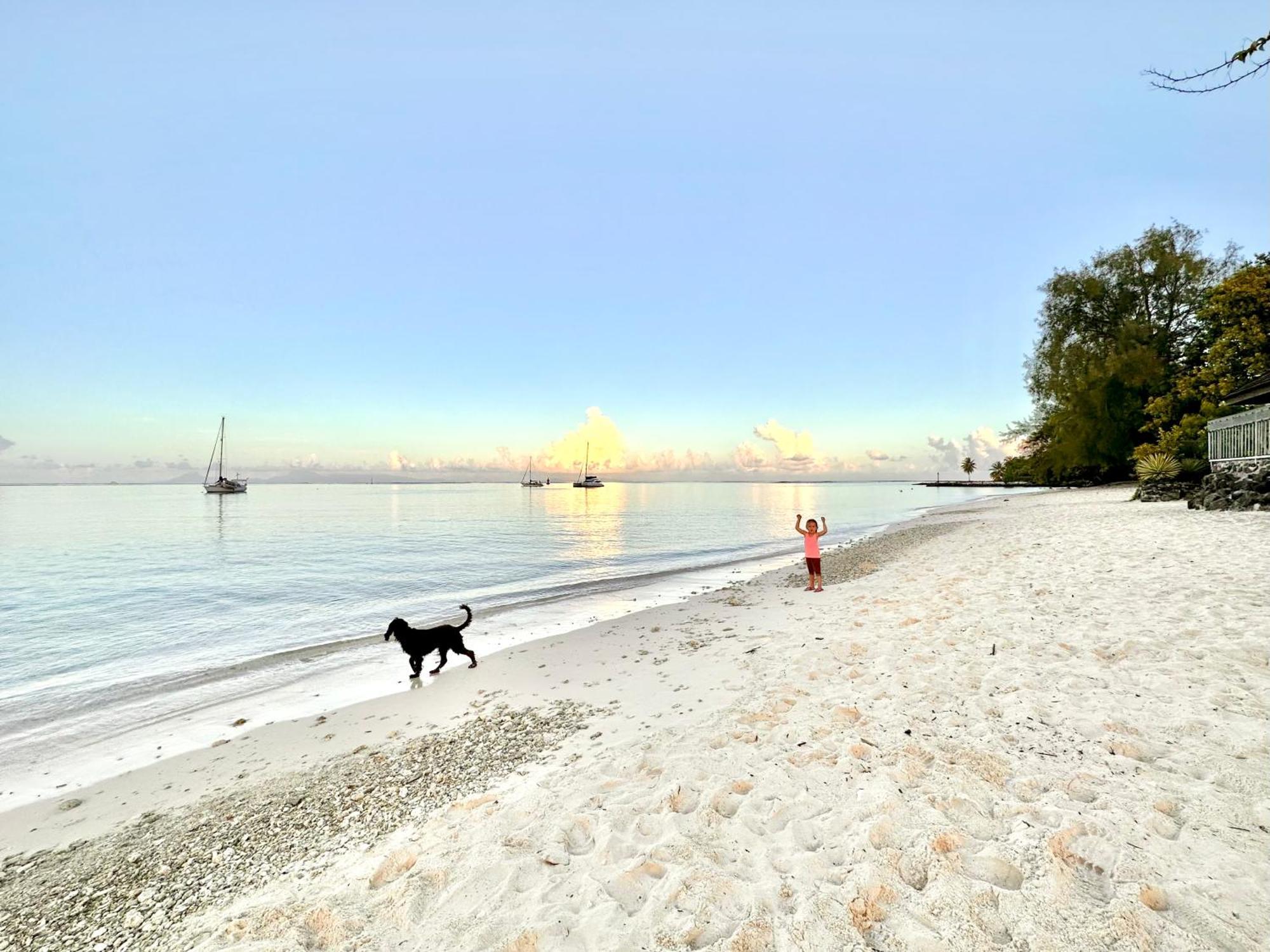 Meri Lodge Huahine Fare Exterior foto